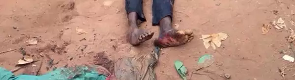 Graphic photos: Police shoot two robbers dead in Benin